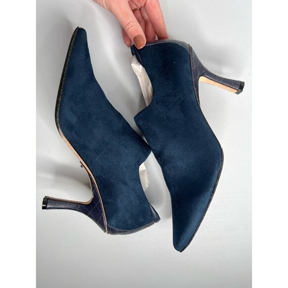 Donald Pliner Dottie Navy Ankle Heel Bootie Women’s Size 10 NWOB - Picture 5 of 9